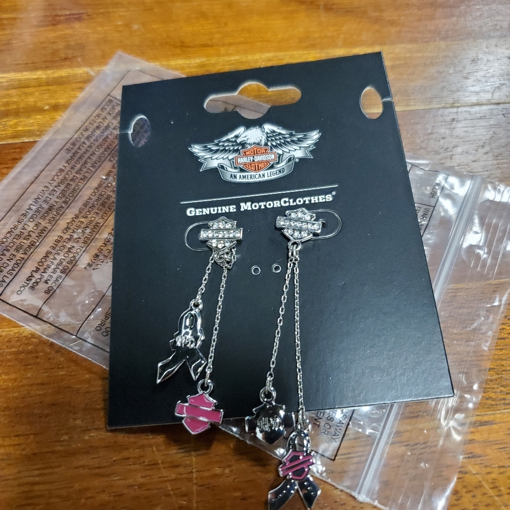 Set of earrings